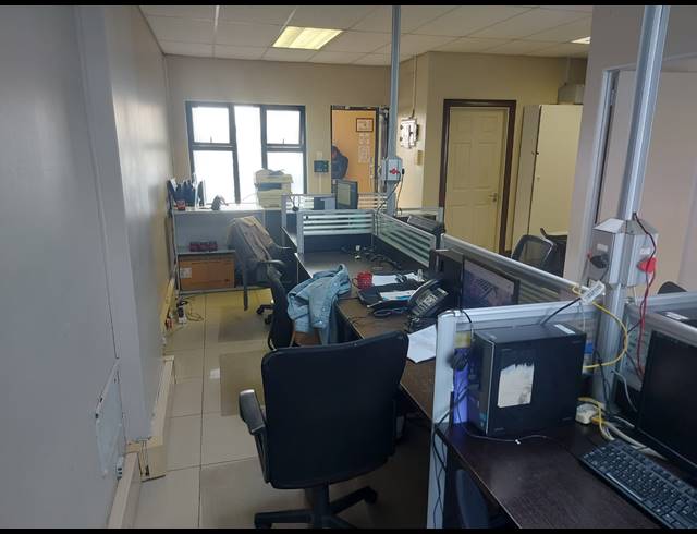 60M² OFFICE TO LET IN UMHLANGA RIDGE